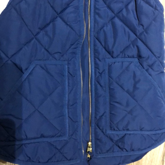 J Crew Quilted Vest - Picture 3 of 4